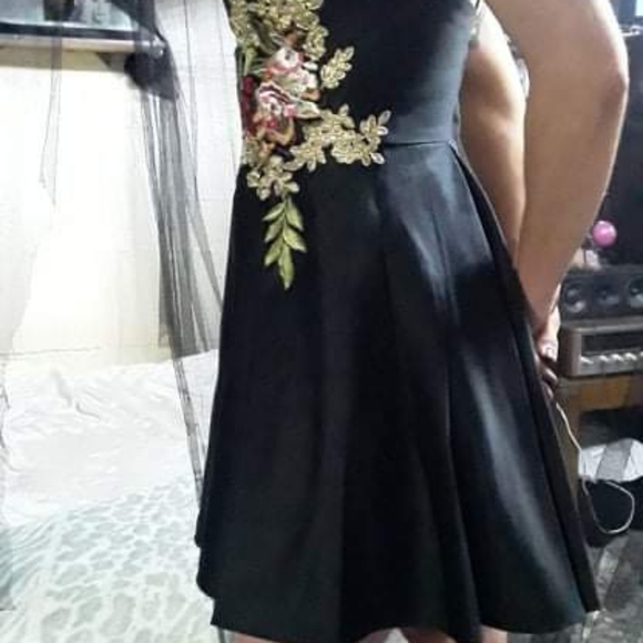 BLONDIE NIGHTS DRESS - Picture 2 of 12